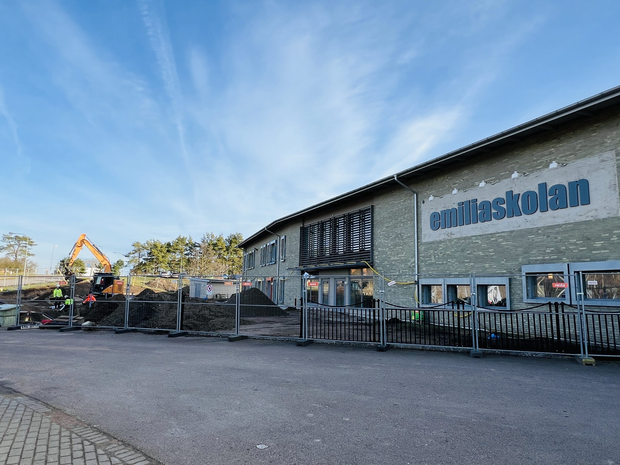 Markarbetena är påbörjade för Emiliaskolan