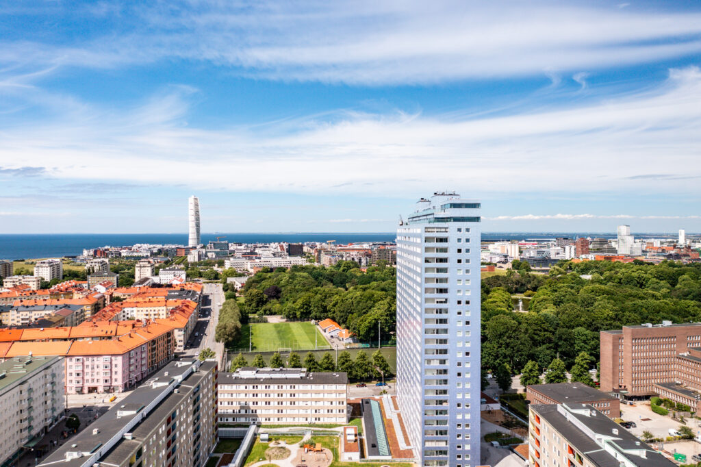 Treano utför åtta etagelägenheter i Kv. Kronprinsen, Malmö. Nytt projekt - Etagelägenheter Kronprinsen. Panoramautsikt över Malmö